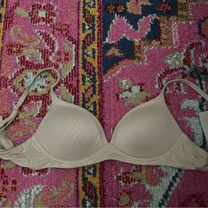 Body by Victoria wireless 32C nude bra